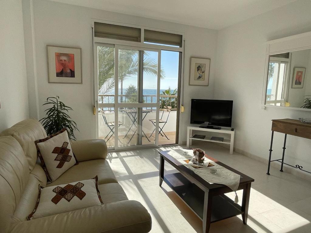 Apartamento Frente A La Playa Piso 3 Estepona Exteriér fotografie